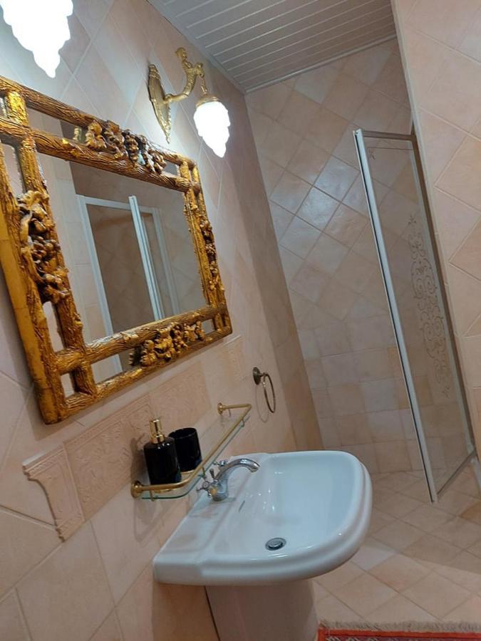 Gombos Apartman Lägenhet Hajdúszoboszló Exteriör bild