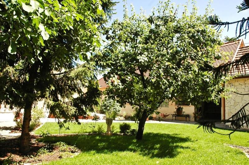 Gombos Apartman Lägenhet Hajdúszoboszló Exteriör bild